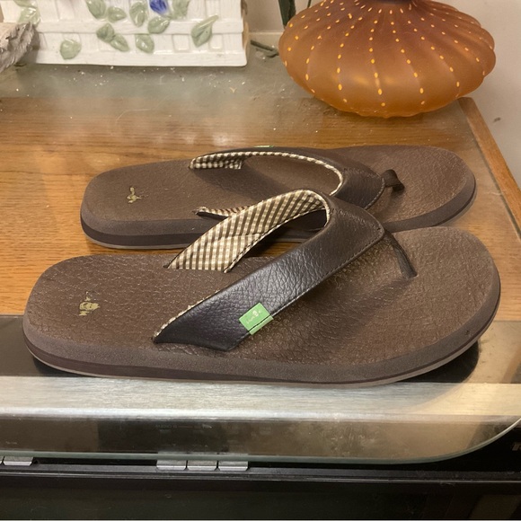 SANUK WOMENS YOGA MAT SANDALS SZ 8 - Picture 2 of 6